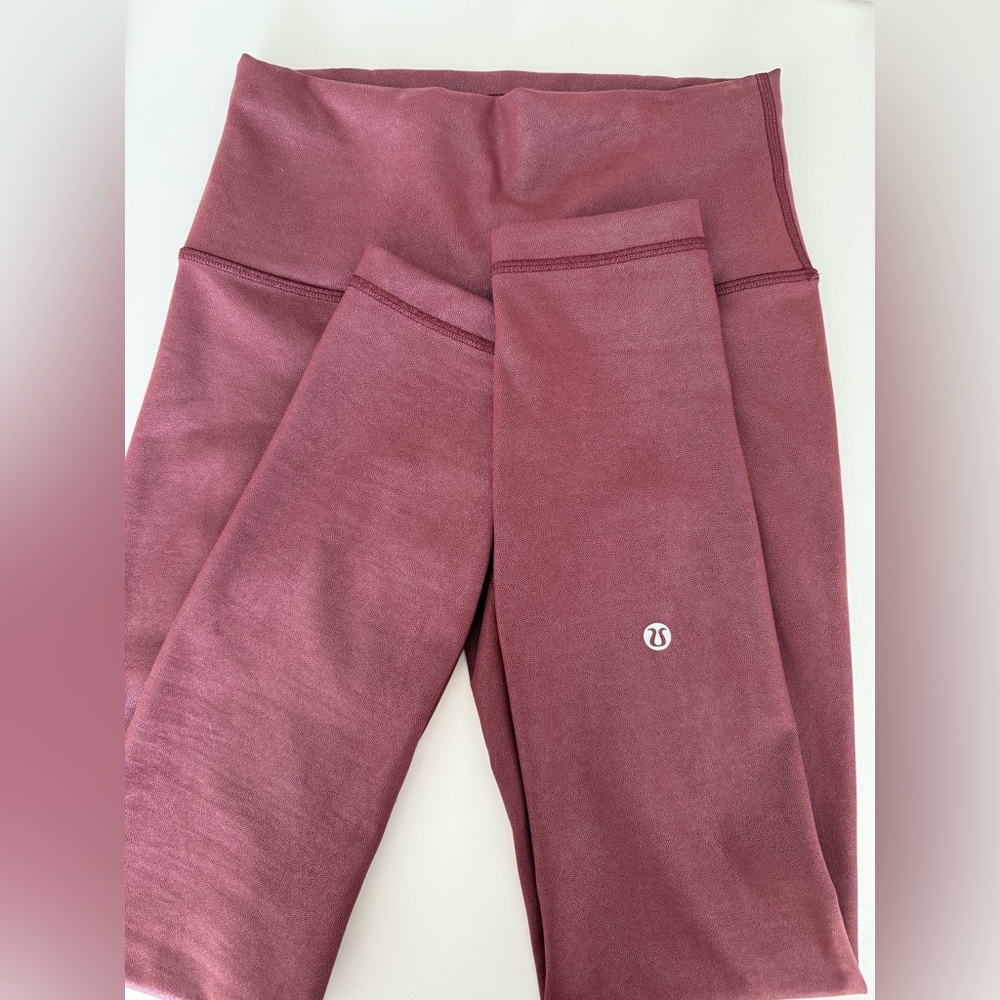 Lululemon Wunder Train High-Rise Tight  25" *Foil Radiate Print